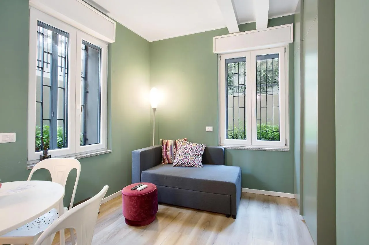 Appartamento Costanza Milan Apartment
