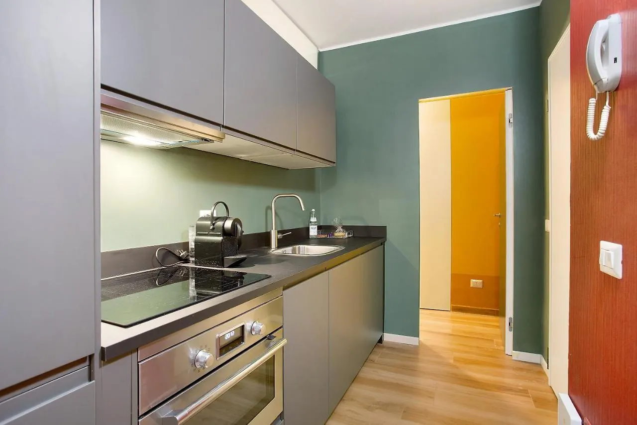Appartamento Costanza Milan 0*,  Italy